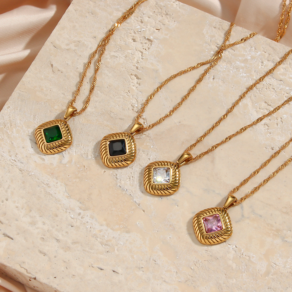 Helix Veridian Square Necklaces Cover
